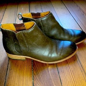 Kork-Ease Brown Leather Velma Ankle Boots, Size 9